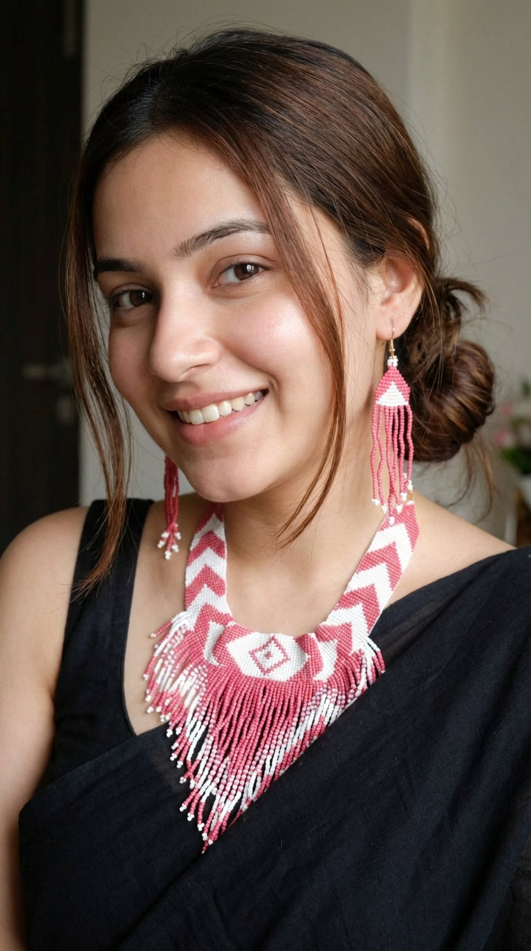 Red and White Hand Braided Beads Collar Necklace
