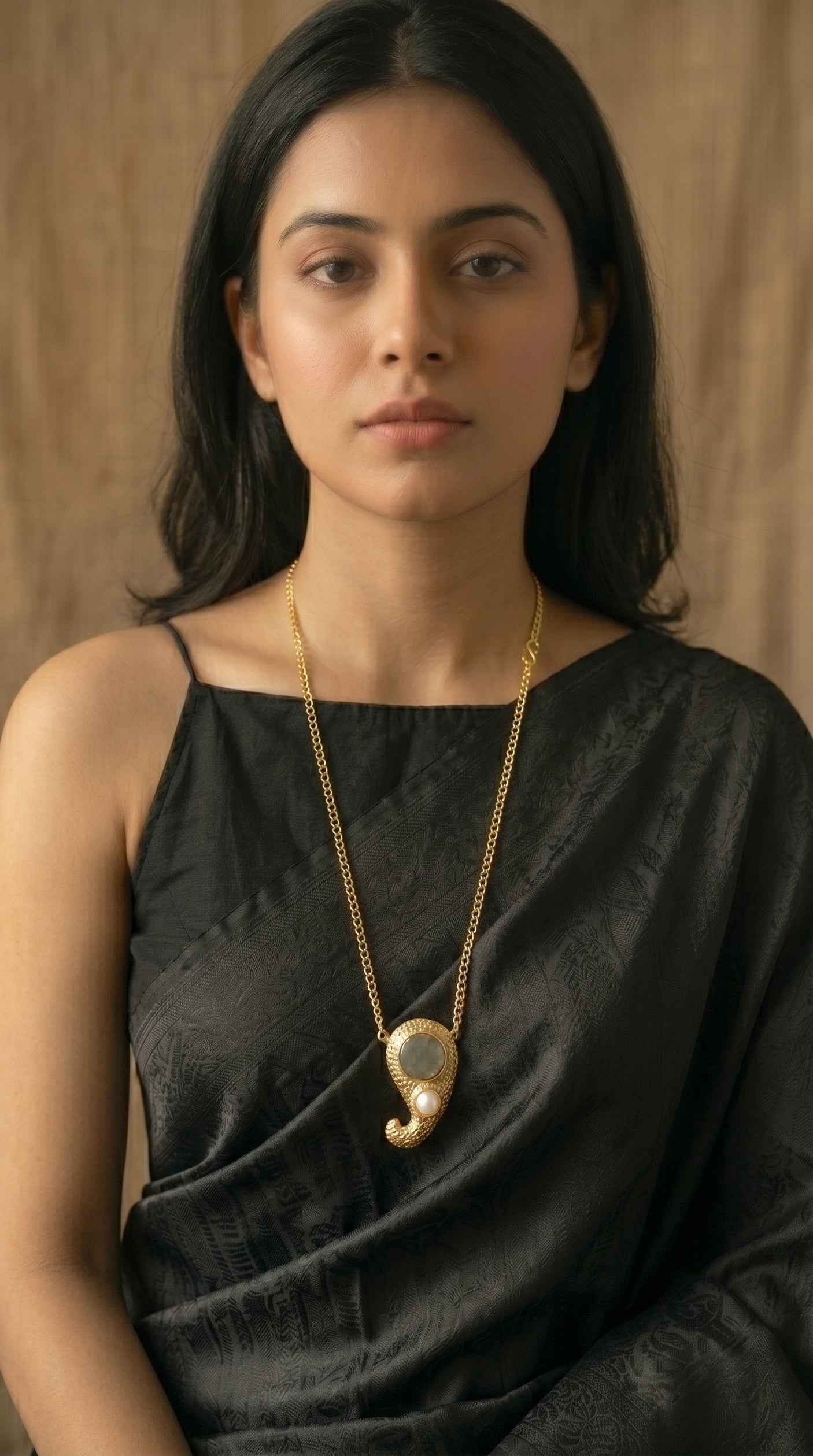 Labradorite & Pearl Gold Textured Pendant on Gold Chain Necklace