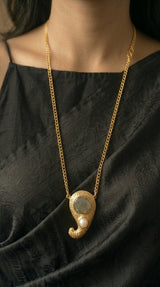 Labradorite & Pearl Gold Textured Pendant on Gold Chain Necklace