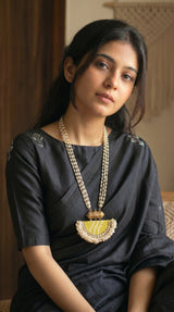 Olive Green Bandhani Fabric Pendant Pearl Strand Necklace