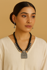 Stringed Glass Beads and Charms Statement Flower Motif Metal Pendant Necklace Set