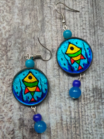 Load image into Gallery viewer, Hand Painted Fishes on Glass Necklace Set with Thread Closure
