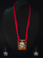 Load image into Gallery viewer, Handmade Ganesha Terracotta Necklace Set with Red Thread Closure
