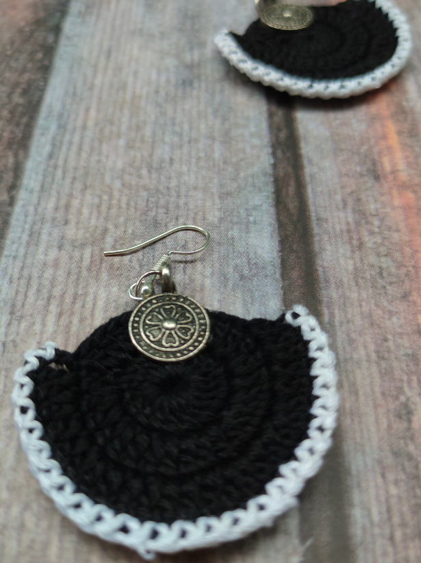 Black and White Hand Knitted Crochet Earrings