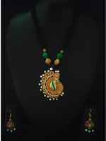 Load image into Gallery viewer, Peacock Shape Handmade Terracotta Clay Necklace Set with Thread Closure

