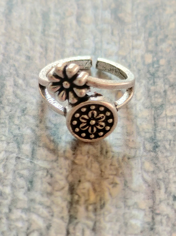 Set of 2 Toe Rings