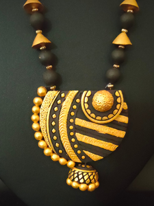 Handcrafted Black & Golden Terracotta Necklace Set