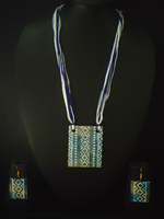 Load image into Gallery viewer, Handcrafted Shades of Blue and White Clay Necklace Set
