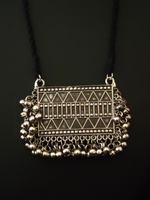 Load image into Gallery viewer, Oxidised Silver Necklace Set with Metal Beads and Thread Closure
