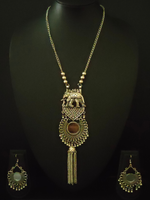 Load image into Gallery viewer, Long Chain Elephant Motif Mirror Work Oxidised Silver Necklace Set
