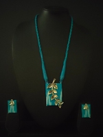 Load image into Gallery viewer, Ikat Printed Fabric Necklace Set with Metal Leaves Detailing
