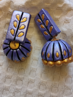 Load image into Gallery viewer, Stylish Violet Elongated Dome Shaped Terracotta Earrings
