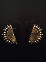 Load image into Gallery viewer, Half Moon Metal Stud Earrings
