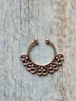 Load image into Gallery viewer, Set of Two Oxidised Silver Septum Nosepins
