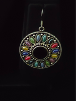 Load image into Gallery viewer, Intricately Detailed Necklace Set with Rhinestones and Mirror
