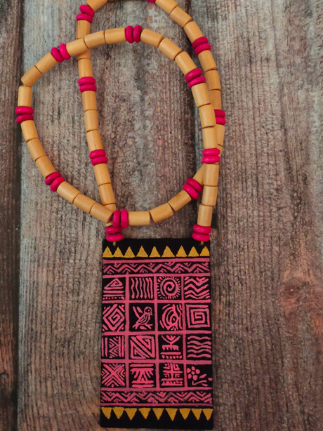 Wooden Beads Fabric Necklace Set with Handpainted Nature Motifs