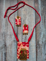 Load image into Gallery viewer, Red &amp; White Fabric Necklace Set with Antique Gold Finish Metal Accents
