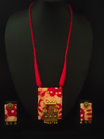 Load image into Gallery viewer, Red &amp; White Fabric Necklace Set with Antique Gold Finish Metal Accents
