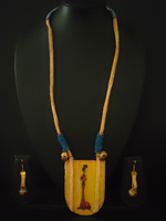 Load image into Gallery viewer, Woman Printed Pure Marble and Jute Necklace Set with Ghungroo
