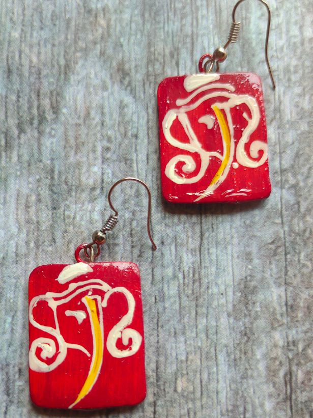 Hand Painted Ganesha Thread Closure Ceramic Necklace Set