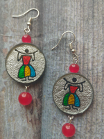 Load image into Gallery viewer, Hand Painted Tribal Motifs on Glass Necklace Set with Thread Closure
