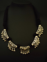 Load image into Gallery viewer, Thread Work German Silver Necklace Set
