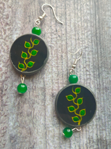 Hand Painted Leaf Motifs on Glass Necklace Set with Thread Closure