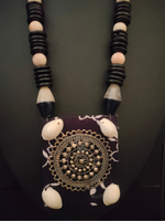 Load image into Gallery viewer, Shells and Wooden Beads Fabric Necklace Set with Metal Pendant
