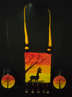 Load image into Gallery viewer, Hand Painted Deer Fabric Necklace Set with Thread Closure
