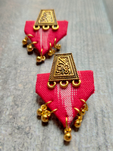 Red Fabric and Antique Gold Finish Necklace Set