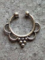 Load image into Gallery viewer, Two Oxidised Silver Septum Nosepins
