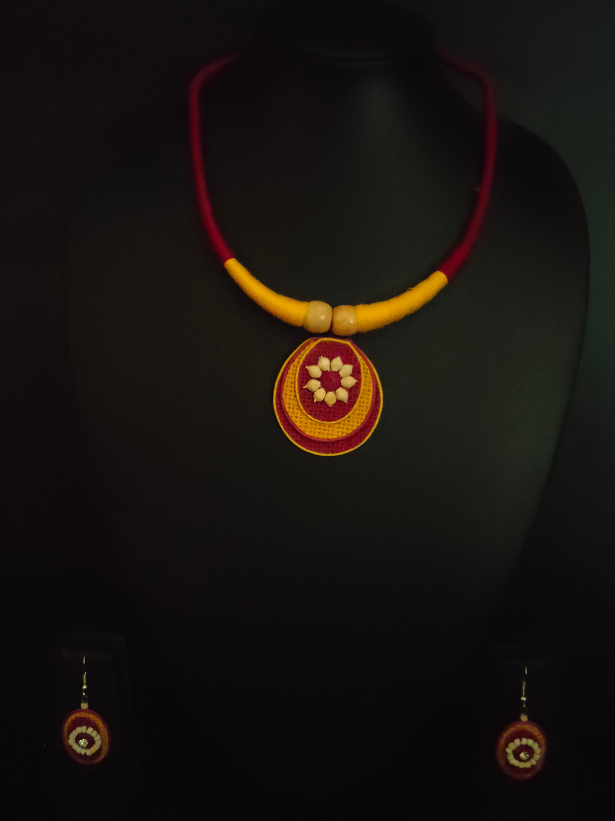 Minimalist Elegant Maroon & Yellow Jute Necklace Set with Thread Closure