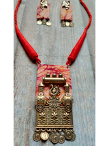 Red & White Fabric and Metal Pendant Necklace Set