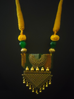 Load image into Gallery viewer, Yellow &amp; Green Fabric and Antique Gold Finish Metal Pendant Necklace Set
