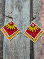 Load image into Gallery viewer, Minimalist Elegant Red &amp; Yellow Jute Necklace Set with Thread Closure
