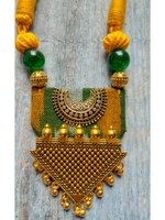 Load image into Gallery viewer, Yellow &amp; Green Fabric and Antique Gold Finish Metal Pendant Necklace Set
