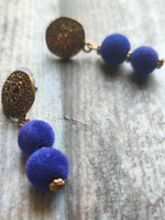 Load image into Gallery viewer, 2 Layer Blue Fabric Beads Necklace Set with Antique Gold Finish Metal Pendant
