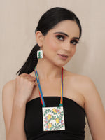 Load image into Gallery viewer, Hand Painted Birds Ceramic Necklace Set with Multi-Color Thread Closure
