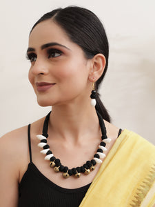 Ghungroo and Shells Beaded Necklace Set with Thread Closure