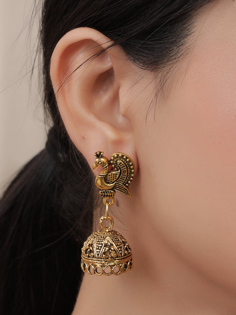 Wooden Pendant Fabric Closure Necklace Set with Antique Gold Finish Earrings