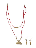 Load image into Gallery viewer, Minimal 2 Layer Necklace Set with Antique Gold Finish Metal Pendant
