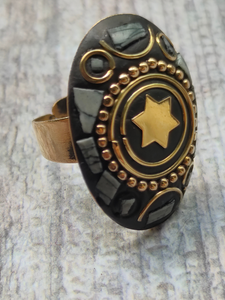 Black and Grey Oval Tibetan Ring with Gold Detailing