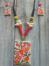 Hand Painted Birds Ceramic Necklace Set with Black Thread Closure