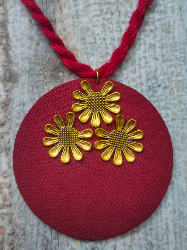 Fabric Necklace Set with Antique Gold Finish Metal Accents