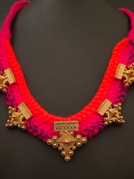 Red & Pink Braided Fabric Threads Necklace Set with Antique Gold Finish Metal Charms