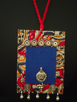 Load image into Gallery viewer, Kalamkari Necklace Set with Religious Motif and Rope Closure
