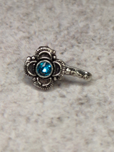 Three Flower Motifs Oxidized Silver-Plated Clip On Nosepin