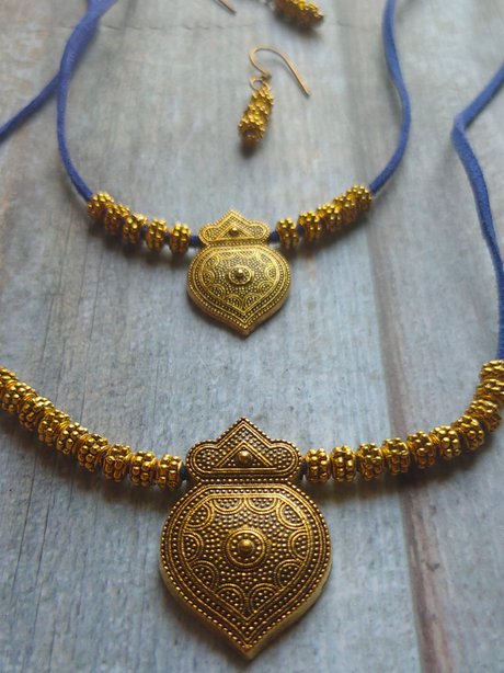 Minimal 2 Layer Necklace Set with Antique Gold Finish Metal Pendants