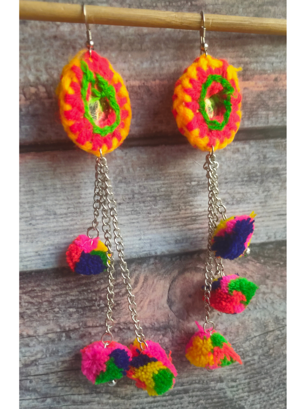 Pom Pom earrings