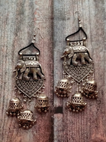 Load image into Gallery viewer, Elephant Earring with Multiple Jhumka Strands
